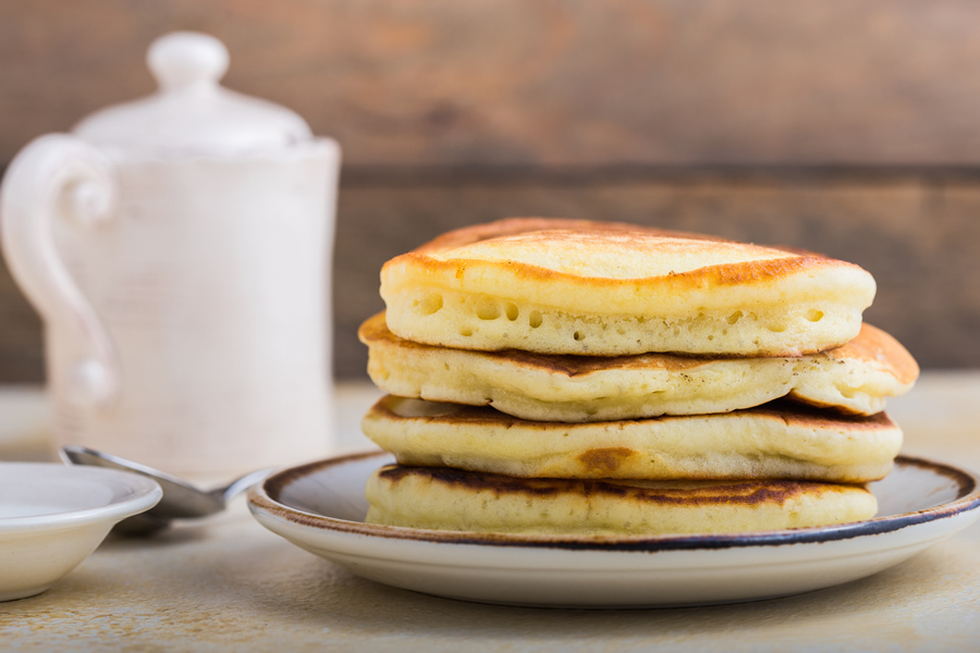 Apple Oatmeal Pancakes